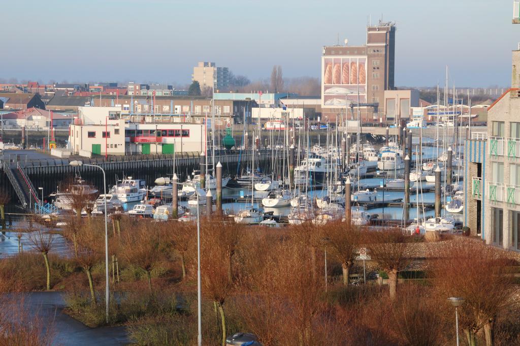 Port Scaldis Apartment Брескенс Екстериор снимка